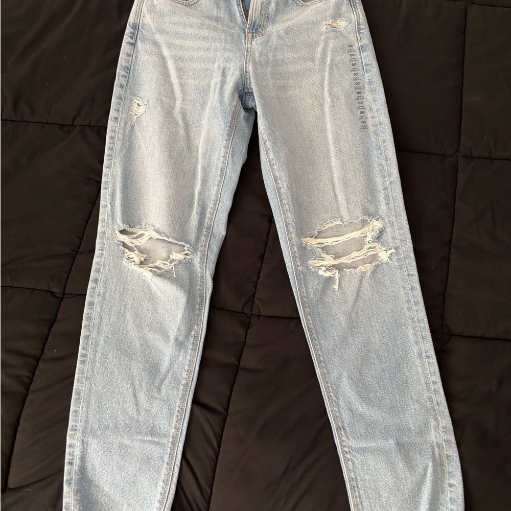 AE curvy mom jeans size 00